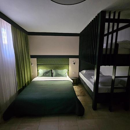 Hotel Kika Priştine Dış mekan fotoğraf