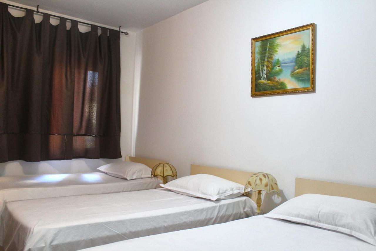 Hotel Kika Priştine Dış mekan fotoğraf